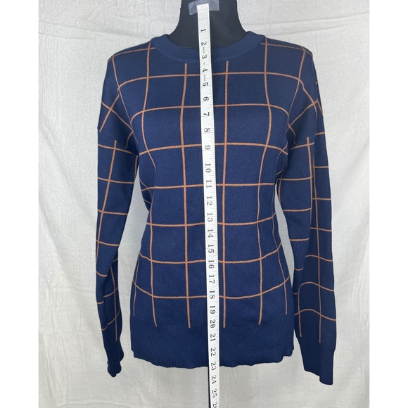 Saks Fifth Avenue Women's Blue Grid Pattern Crew Neck Pullover Sweater,‎ Size M - Picture 2 of 6